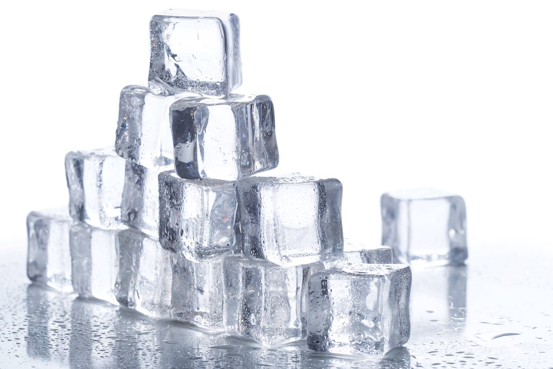 Ice maker machines